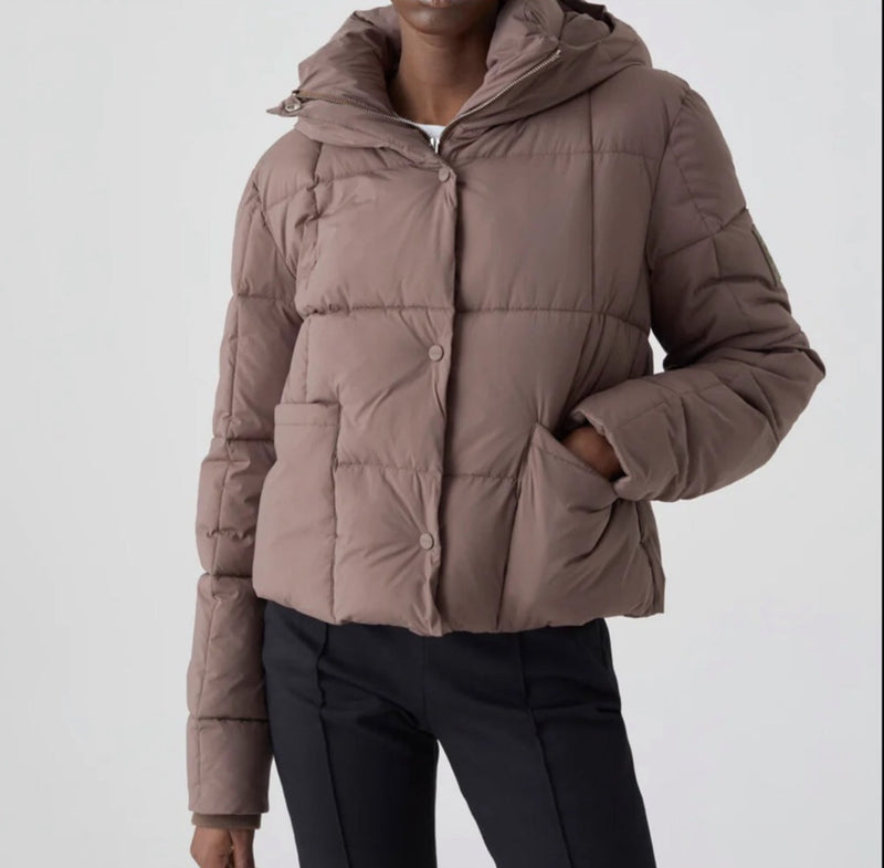 Closed Quilted Cropped Jacket - Tea Rose