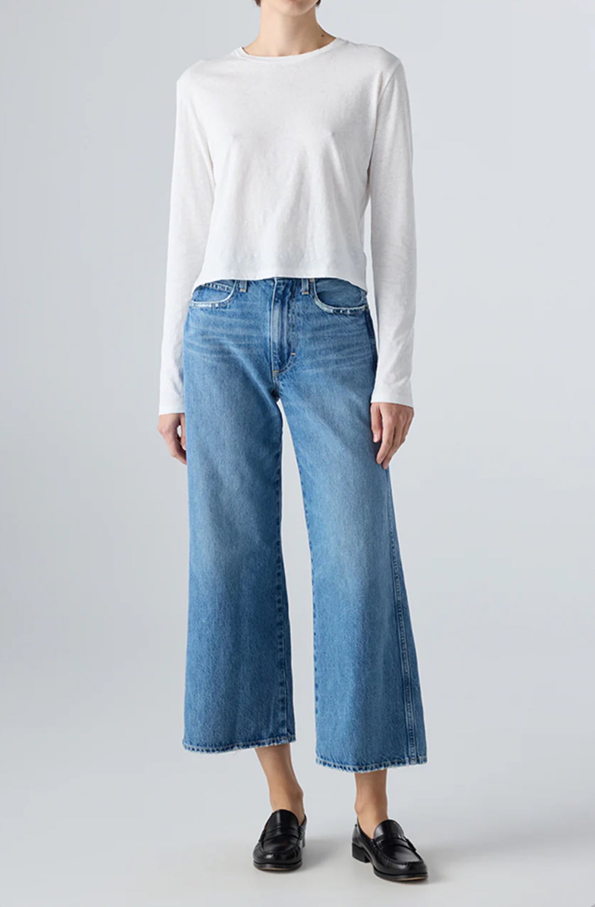 AMO Frida Crop - Smitten