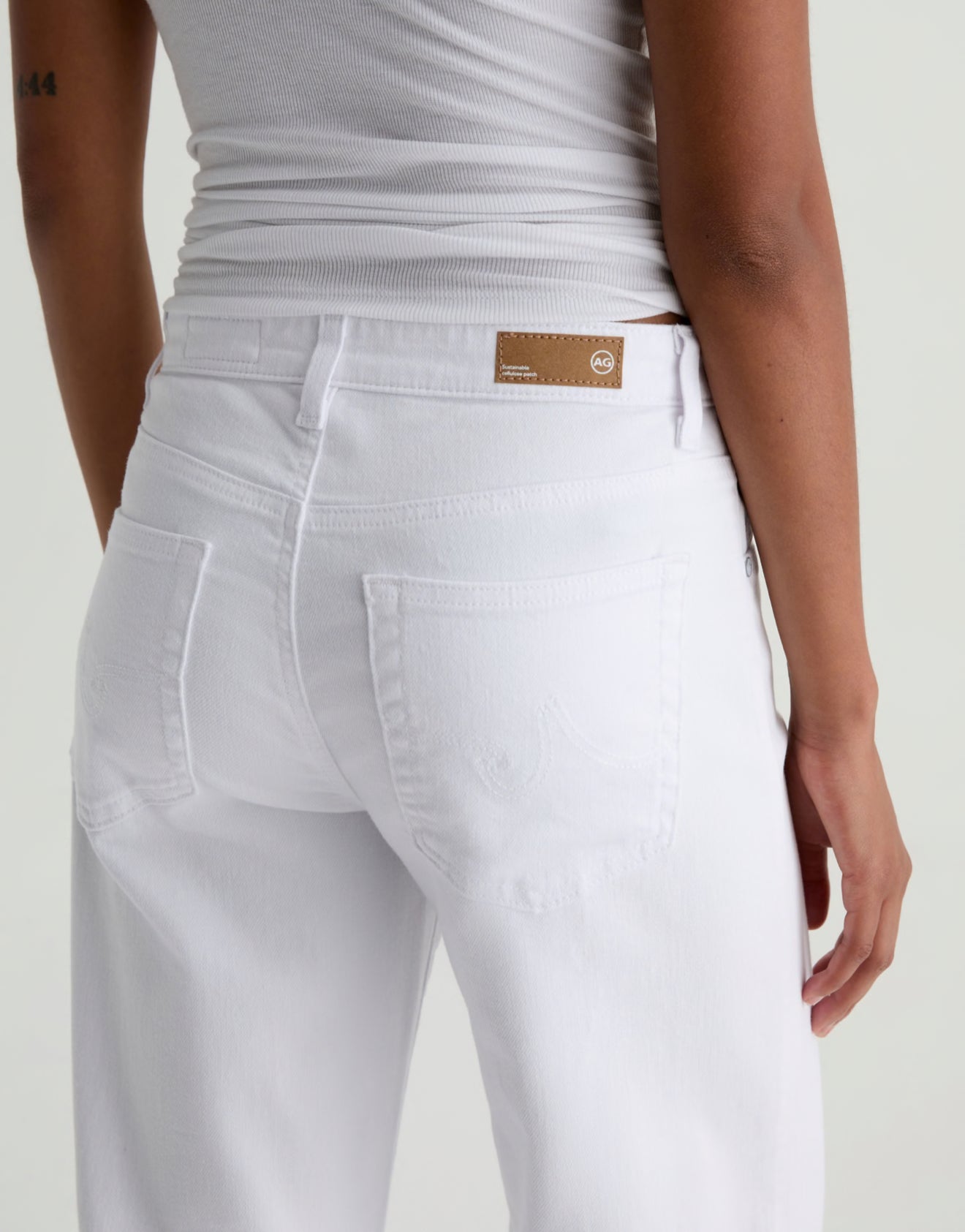 AG Jeans Saige Wide Leg Crop - Gallery White