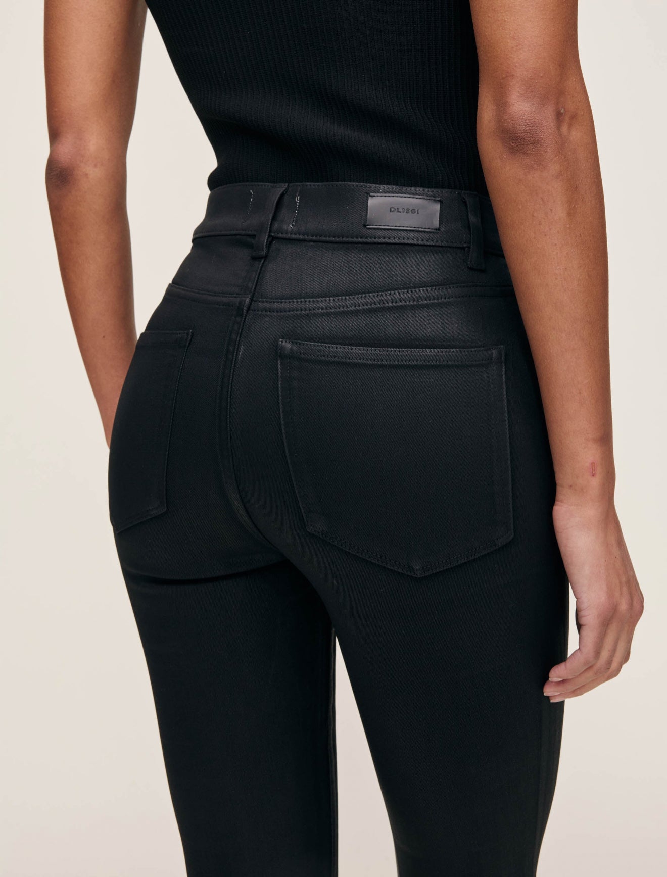 DL1961 Bridget Boot High Rise Instasculpt™ Crop Jeans - Black Coated