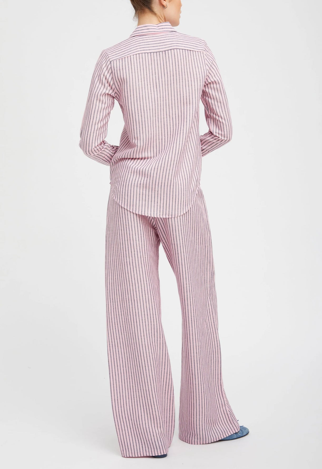SPRWMN Pink Indigo Stripe Linen Fonda Button Down