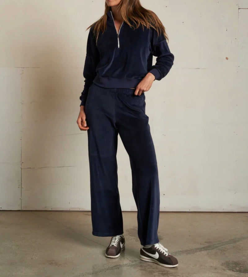 perfectwhitetee Alex Velour Pull On Sweatpant - Navy