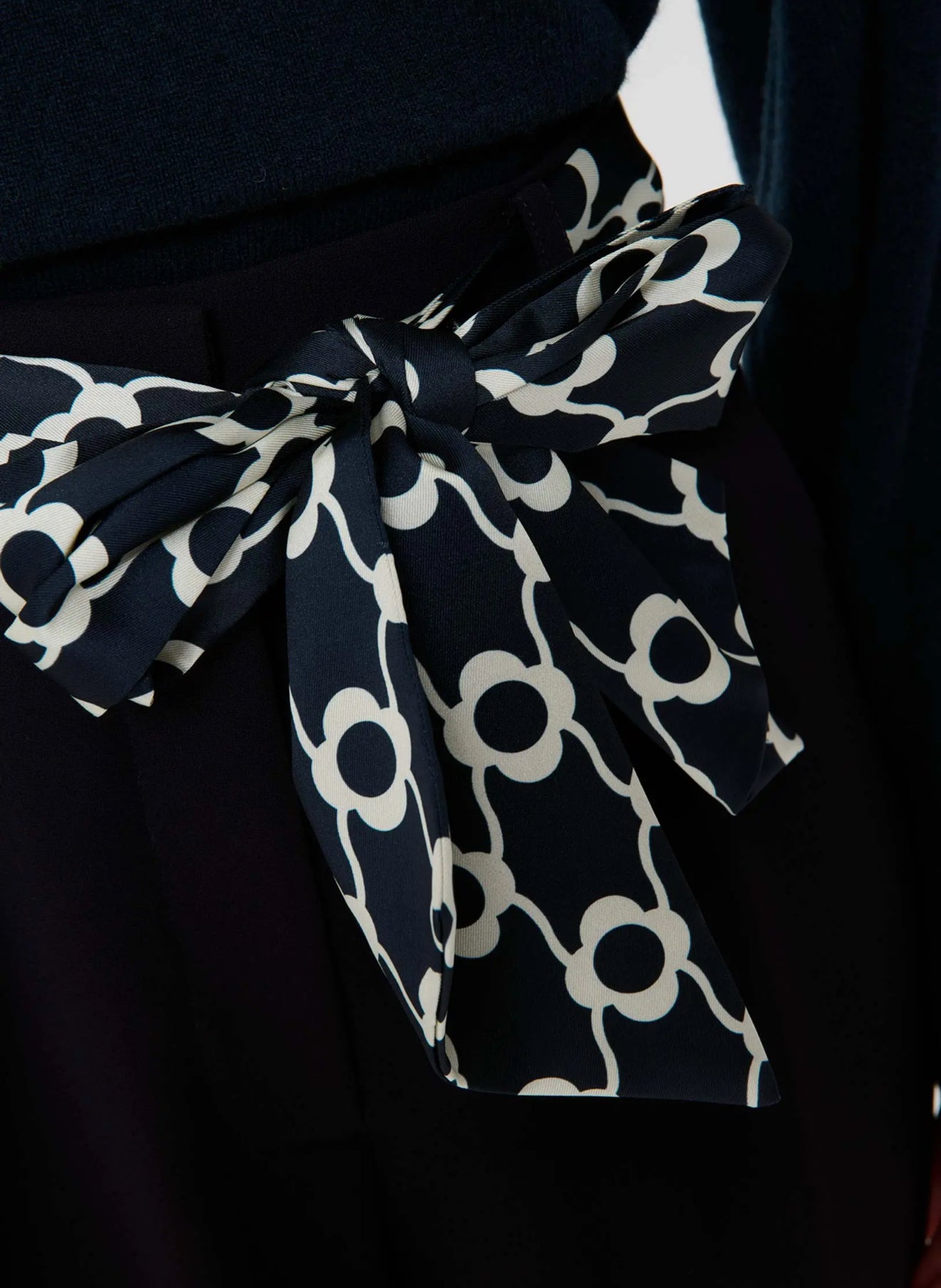Tara Jarmon Paga Belted Pants - Midnight Blue