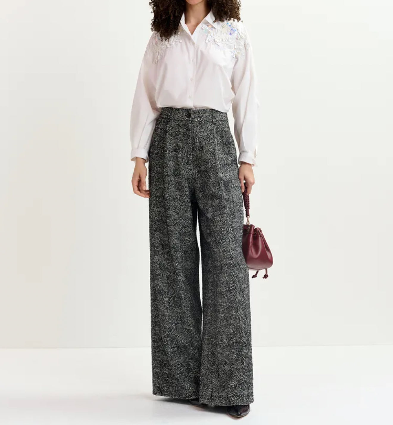 Essentiel Antwerp Gdog Sequin & Beaded Embroideries Shirt - White