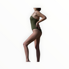 Laya Swim Slow Motion - Army Pike