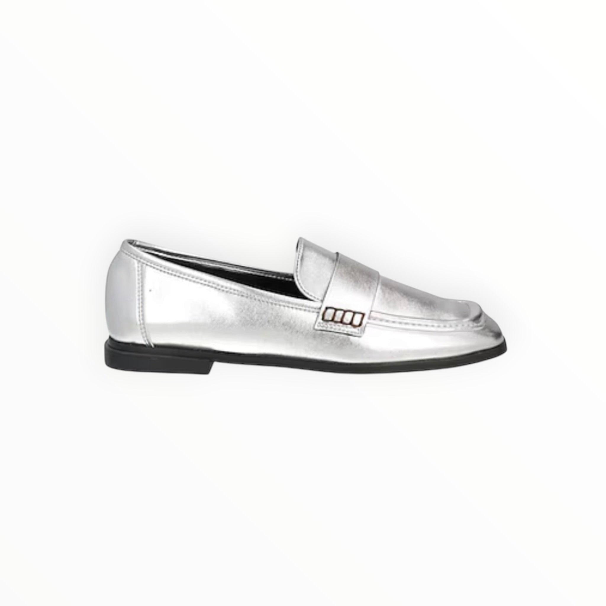 Beatrice b. Metallic Loafer - Silver