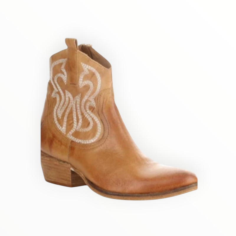 Fly London Wami Western Boot - Camel Velvet