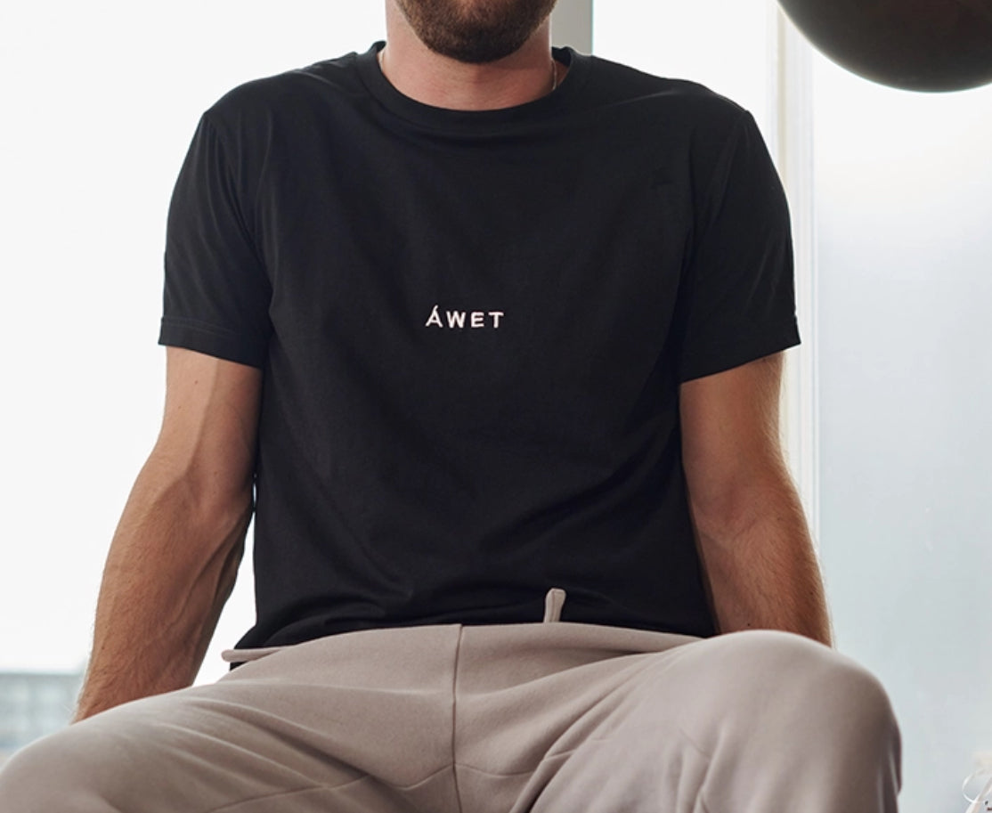ÁWET Unisex Nolita Tee - Black