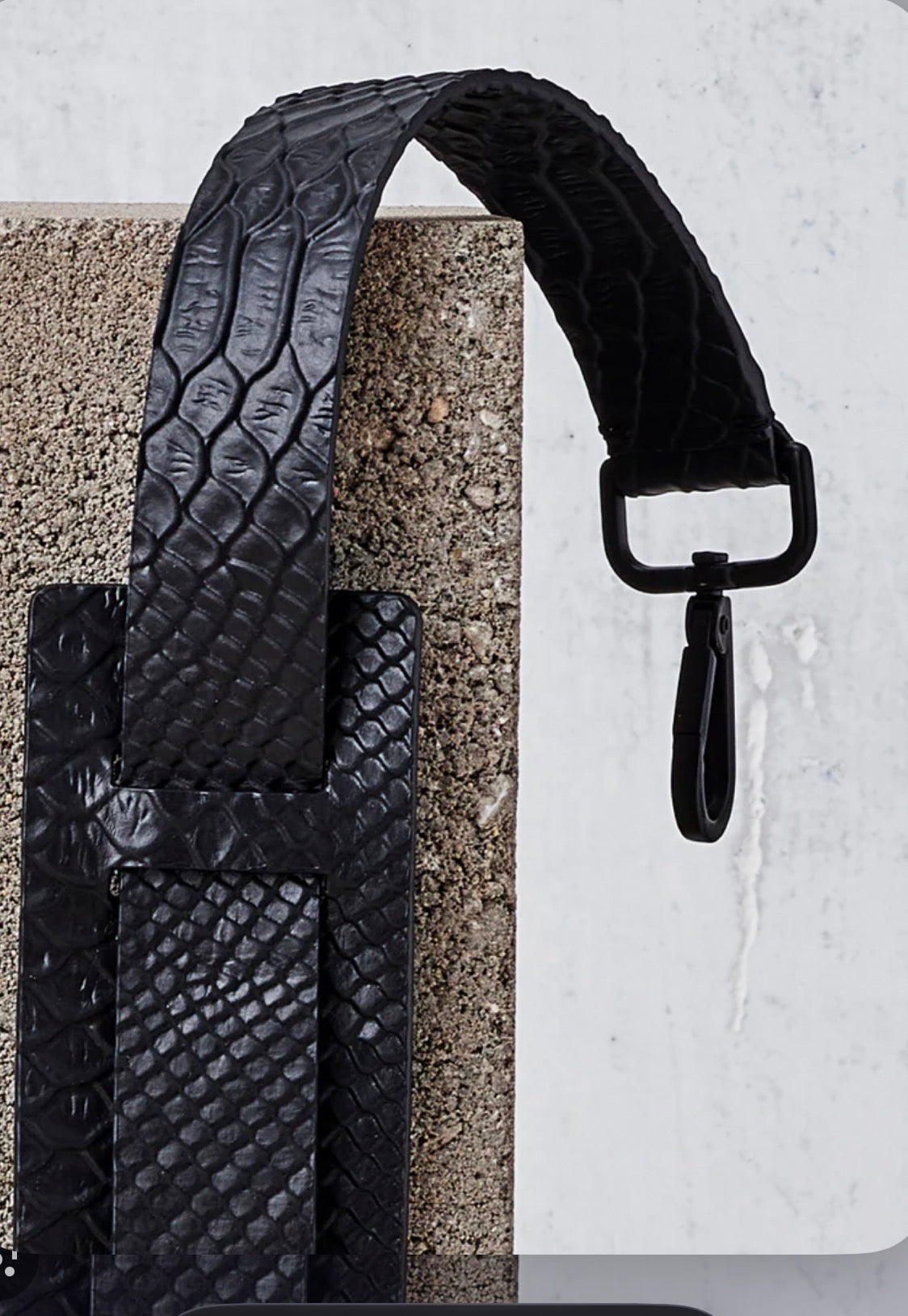 Ampersand as Apostrophe Leather Shoulder Strap - Black Python