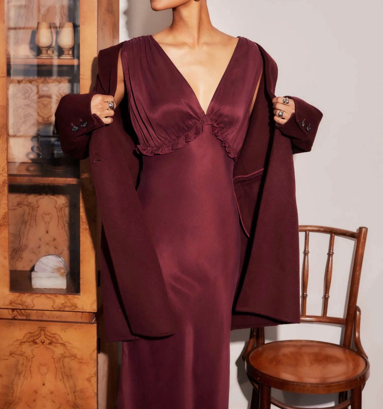 Fifteen Twenty Cierra Ruffle Detail Midi Dress - Wine