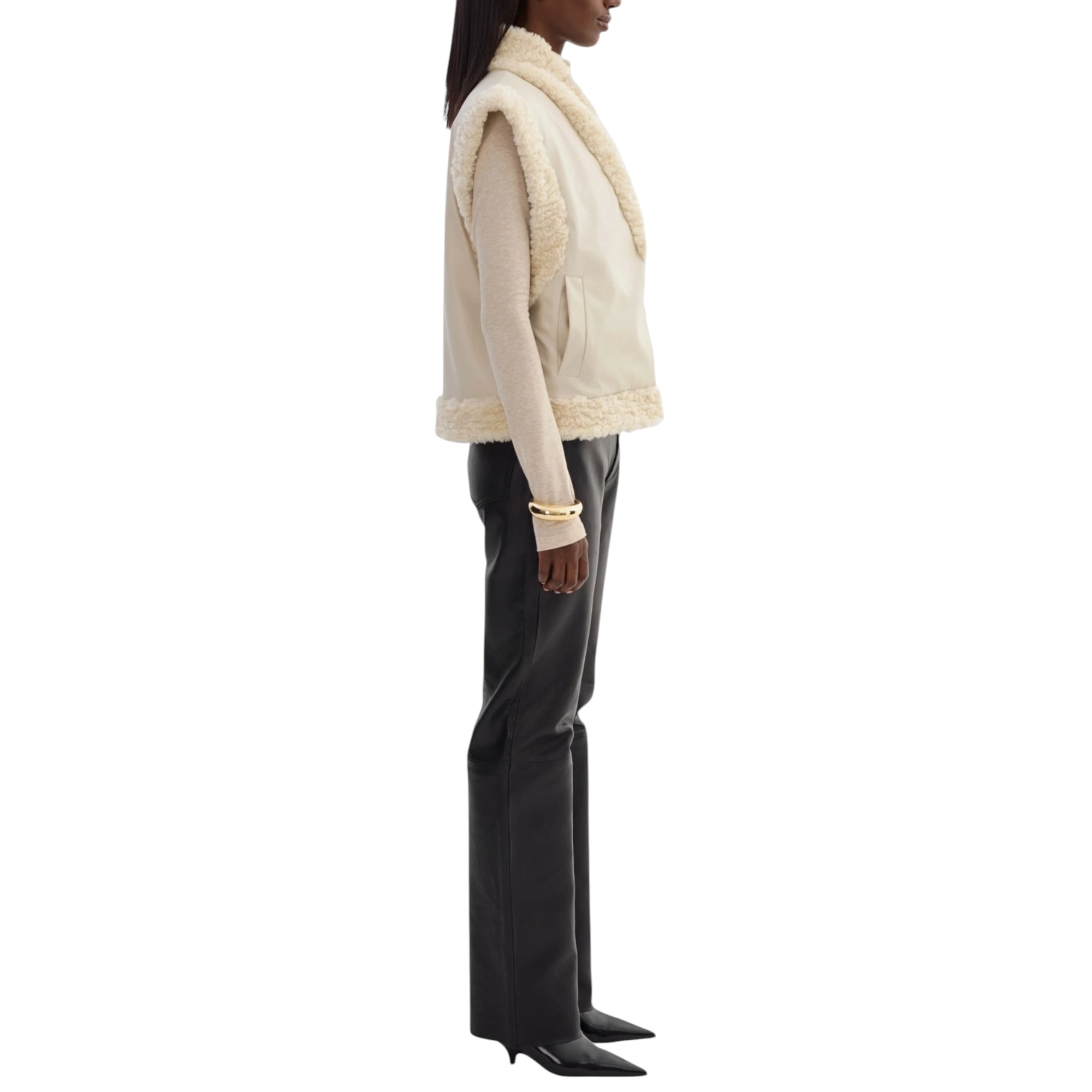 Lamarque Dua Reversible Sherpa Vest - Ecru