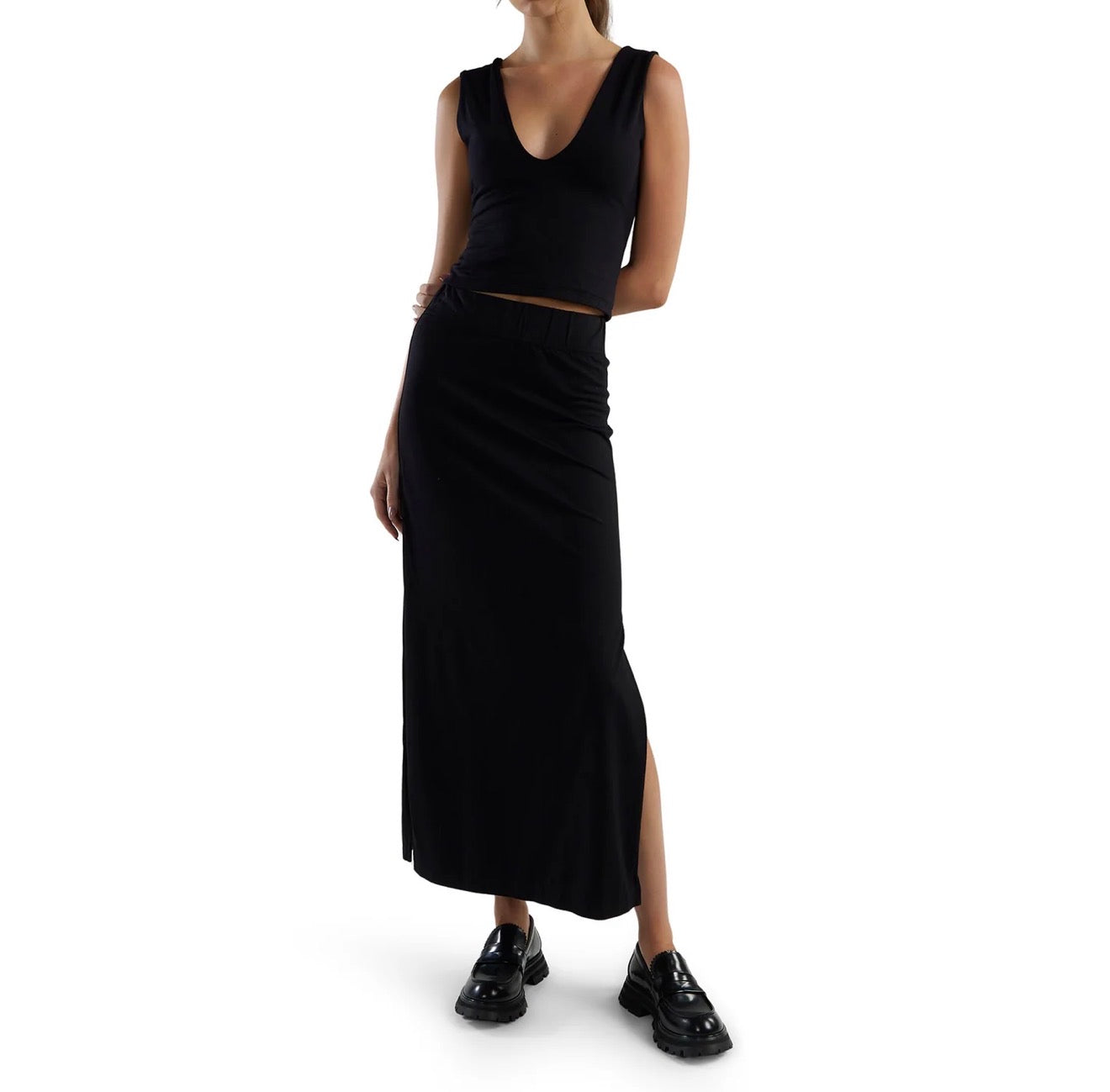 Les Tien Blake Deep V Tank - Jet Black