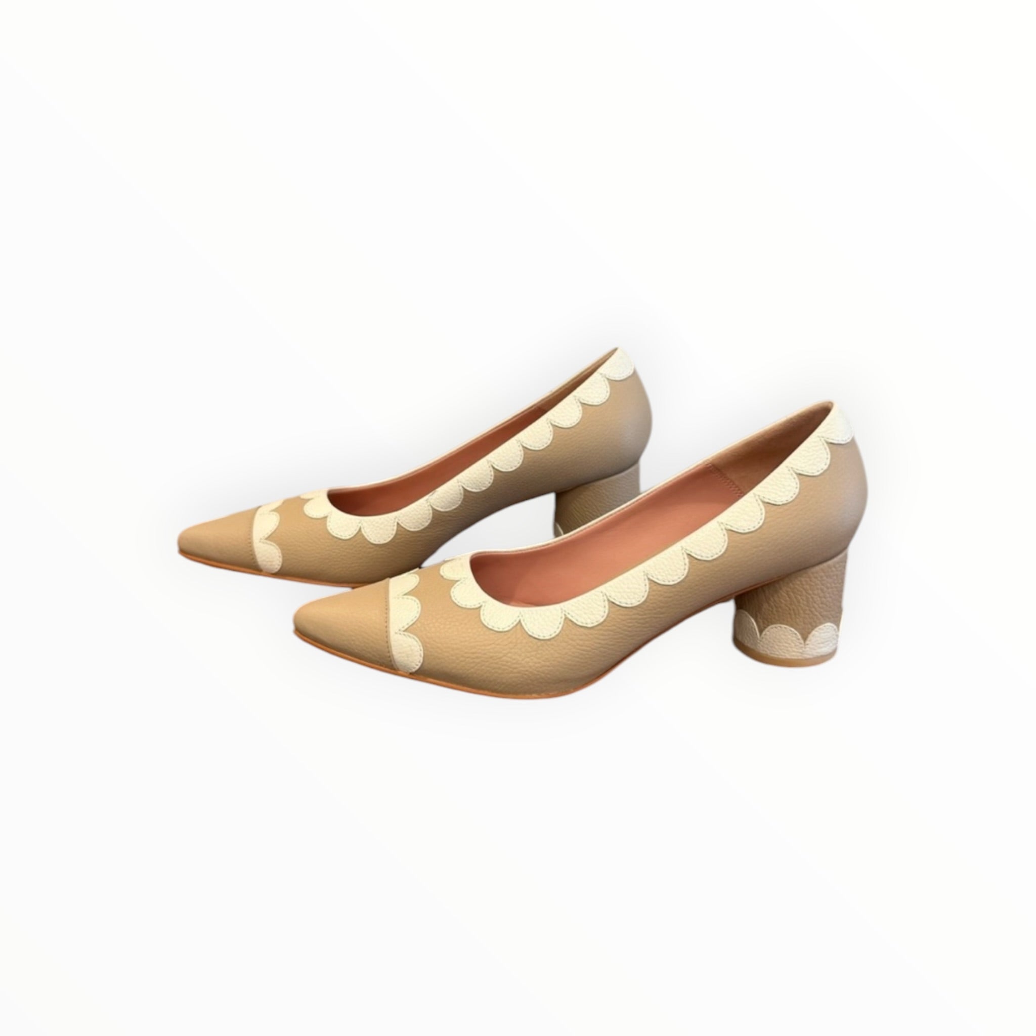 BUTRICH Melanie Midi Pump - Sand/Off-White