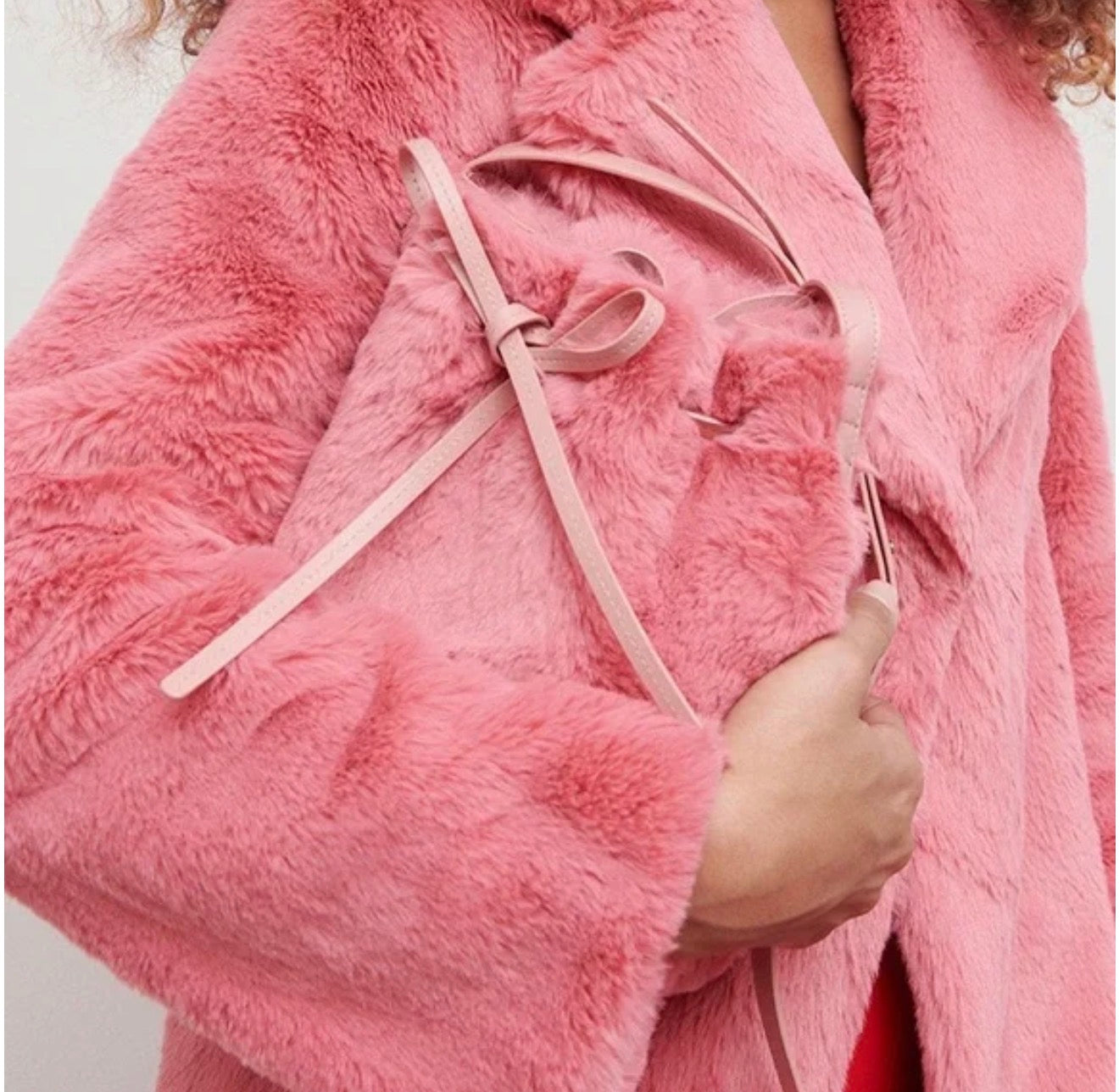 Apparis Mansur Gavriel Mini Bucket Bag - Guava