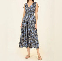 Omika Rosalita Midi Dress - Martina Harbor