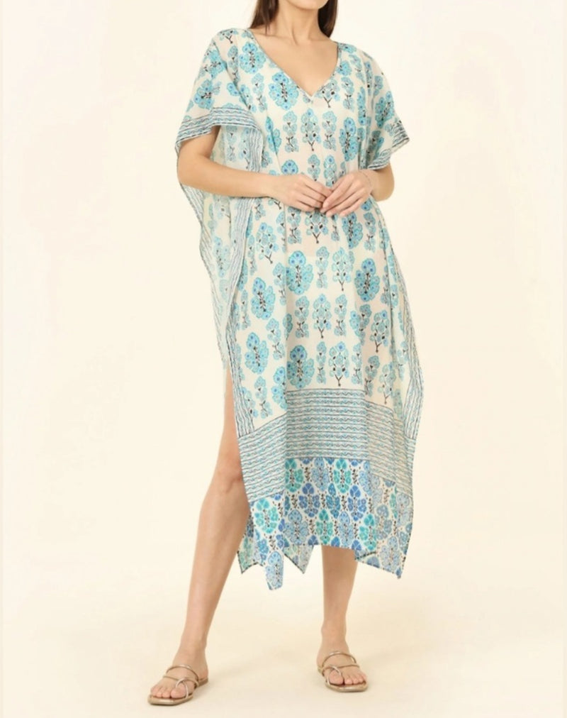 Omika Alma Poncho - Truro Capri