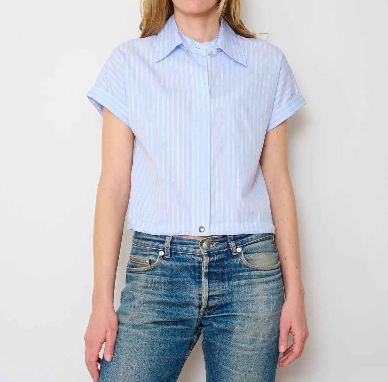 WE-ARE4 The Bungee Shirt - Pale Blue Stripe