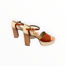 Regina Romero Poppy Daphne Platform - Terracotta