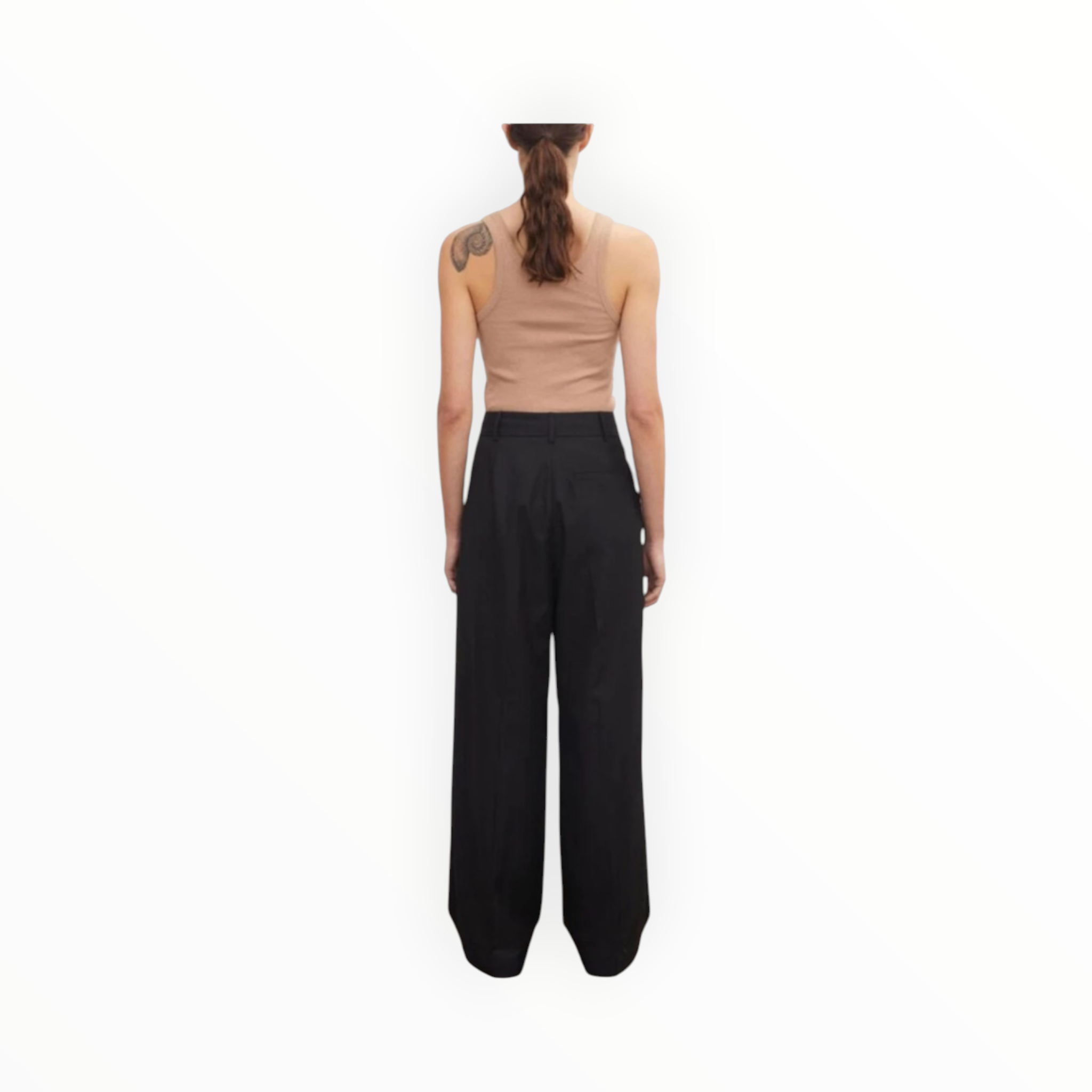 By Malene Birger Newdawn Tank