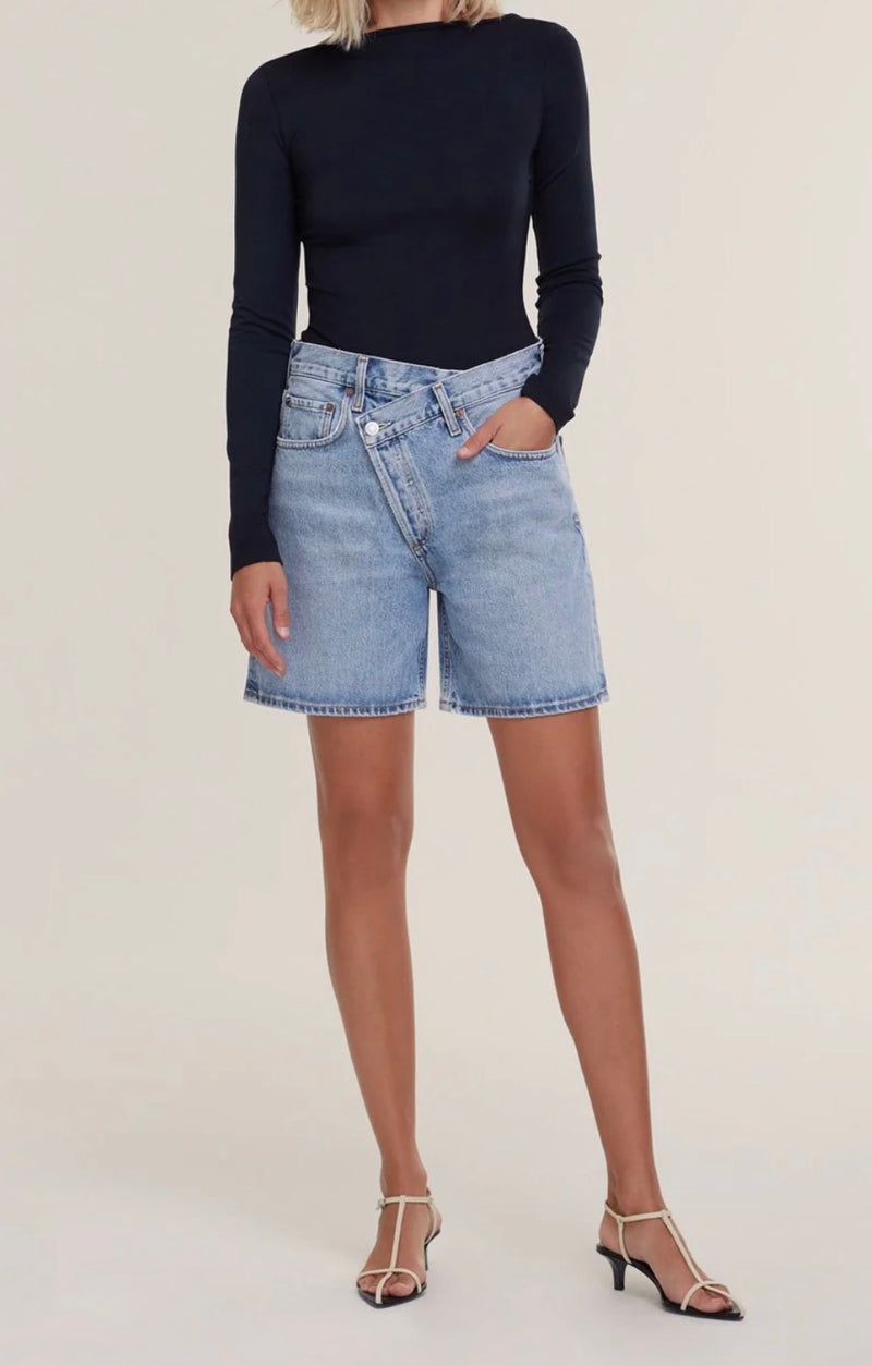 AGOLDE Criss Cross Short - Momentum