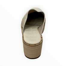 Frēda Salvador Suvi Clog - Beige Embossed Croc