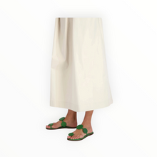 BERNARDO New Moon Toe Ring Sandal - Kelly Green Antique Calf