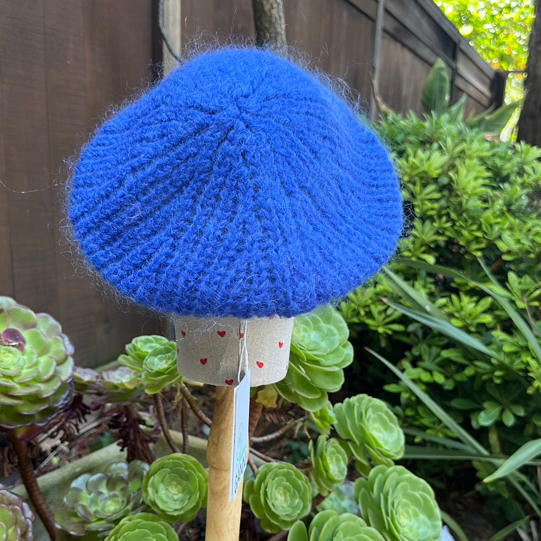 GANNI Mohair Beret - Dazzling Blue