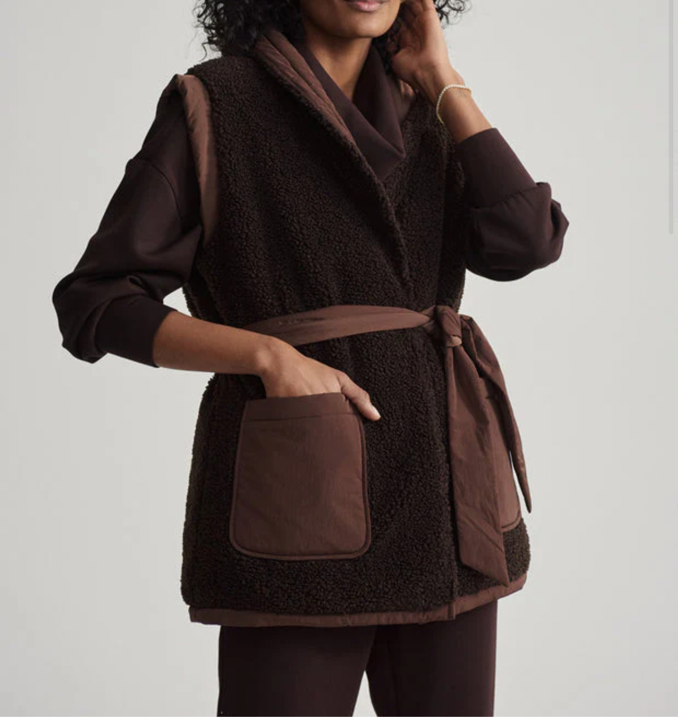 Varley Lanville Reversible Gilet - Chestnut/Coffee Bean