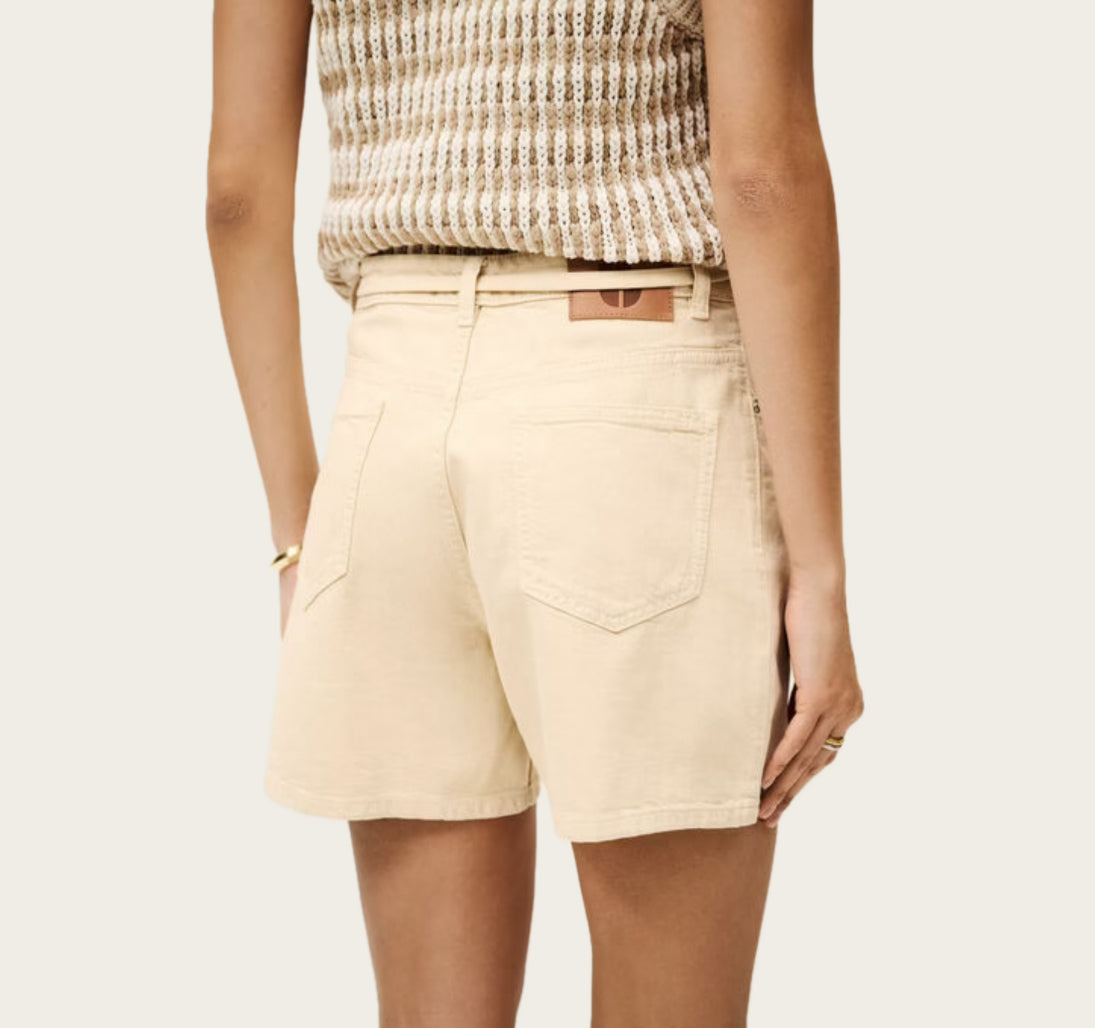 ba&sh Facha Shorts - Off-White