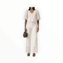 LE JEAN Column Eyelet Jean - White