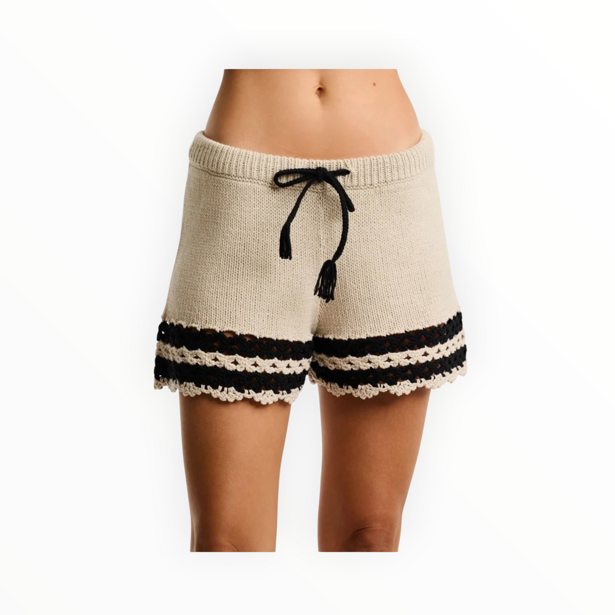 Lisa Todd Shore Club Short - Chickpea\Black
