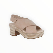 Chocolat Blu Glendora Criss Cross Platform Sandal - Nude