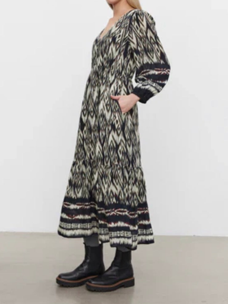 Velvet by Graham & Spencer Catherine Dress - Black/Ecru