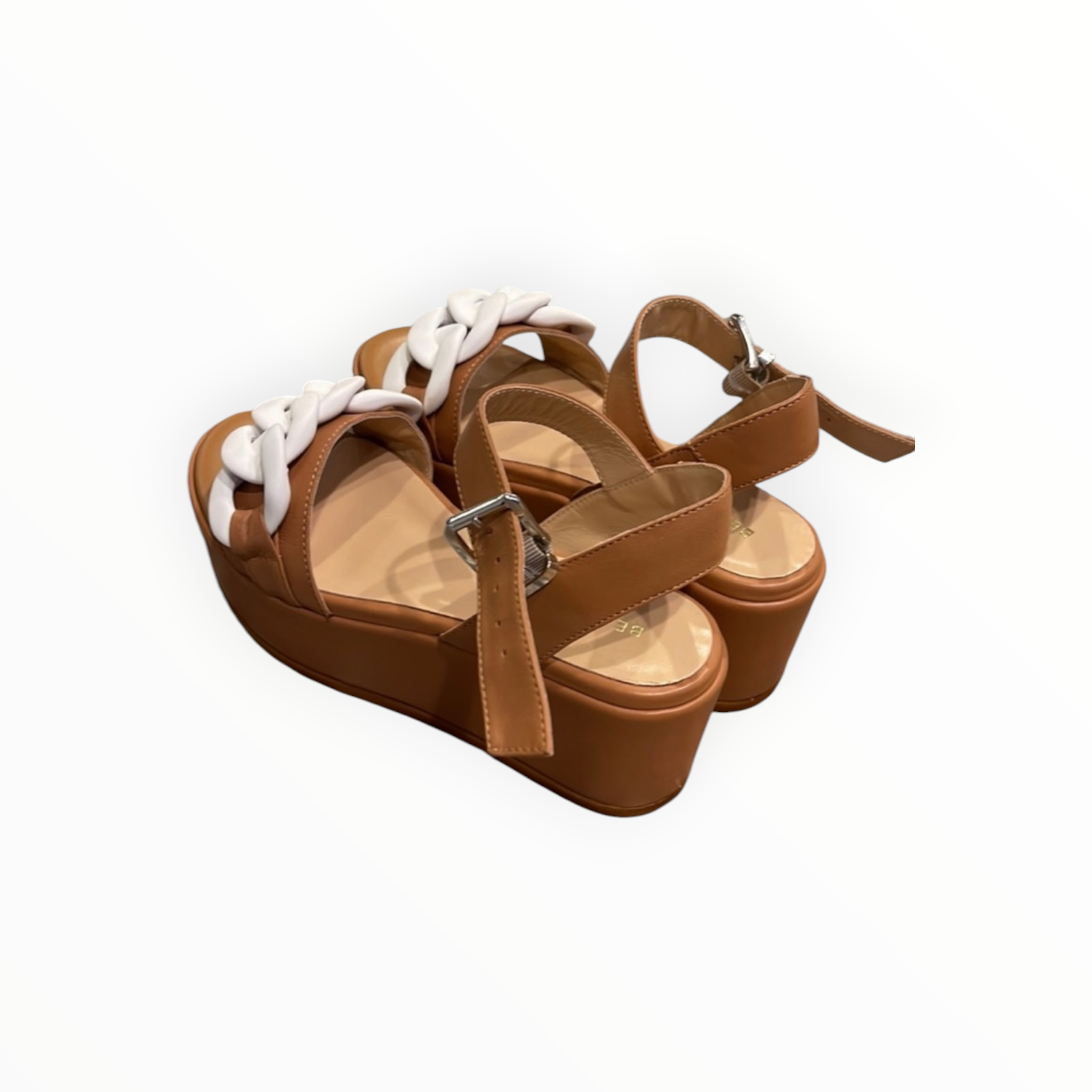 Beautiisoles by Robyn Shreiber Melanie Wedge