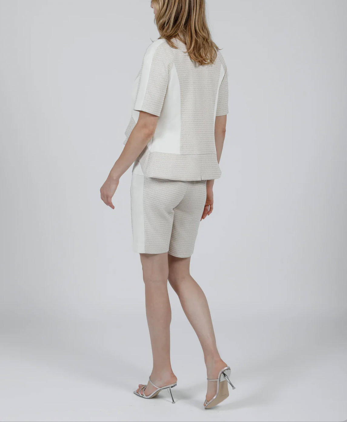 Hilton Hollis Mini Houndstooth Shorts - Beige/Silver