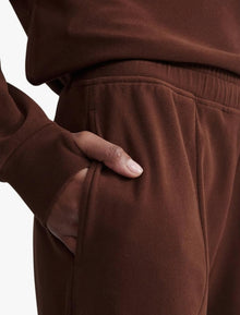 Varley Brushed Rib Slim Cuff Pant 25" - Dark Walnut
