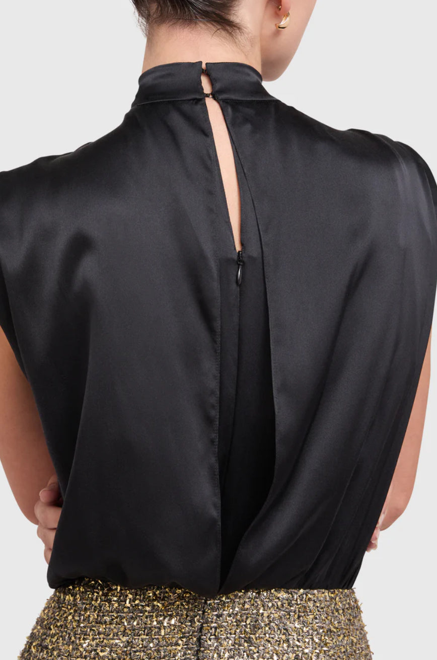 Amanda Uprichard Brantley Mini Dress - Black/Gold | Shop Designers on Sale Amanda Uprichard Brantley Mini Dress - Black/Gold | Shop Designers on Sale