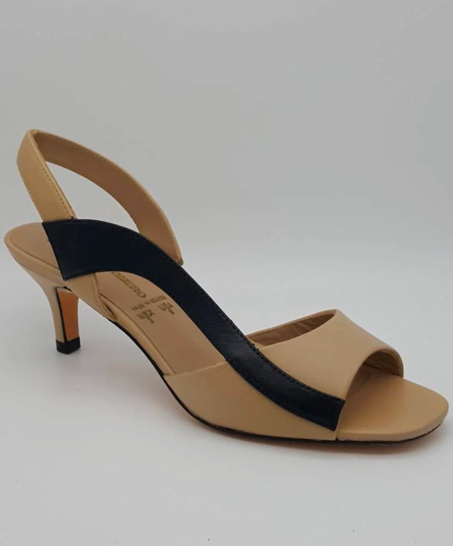 Regina Romero Imelda Heels - Black/Tan