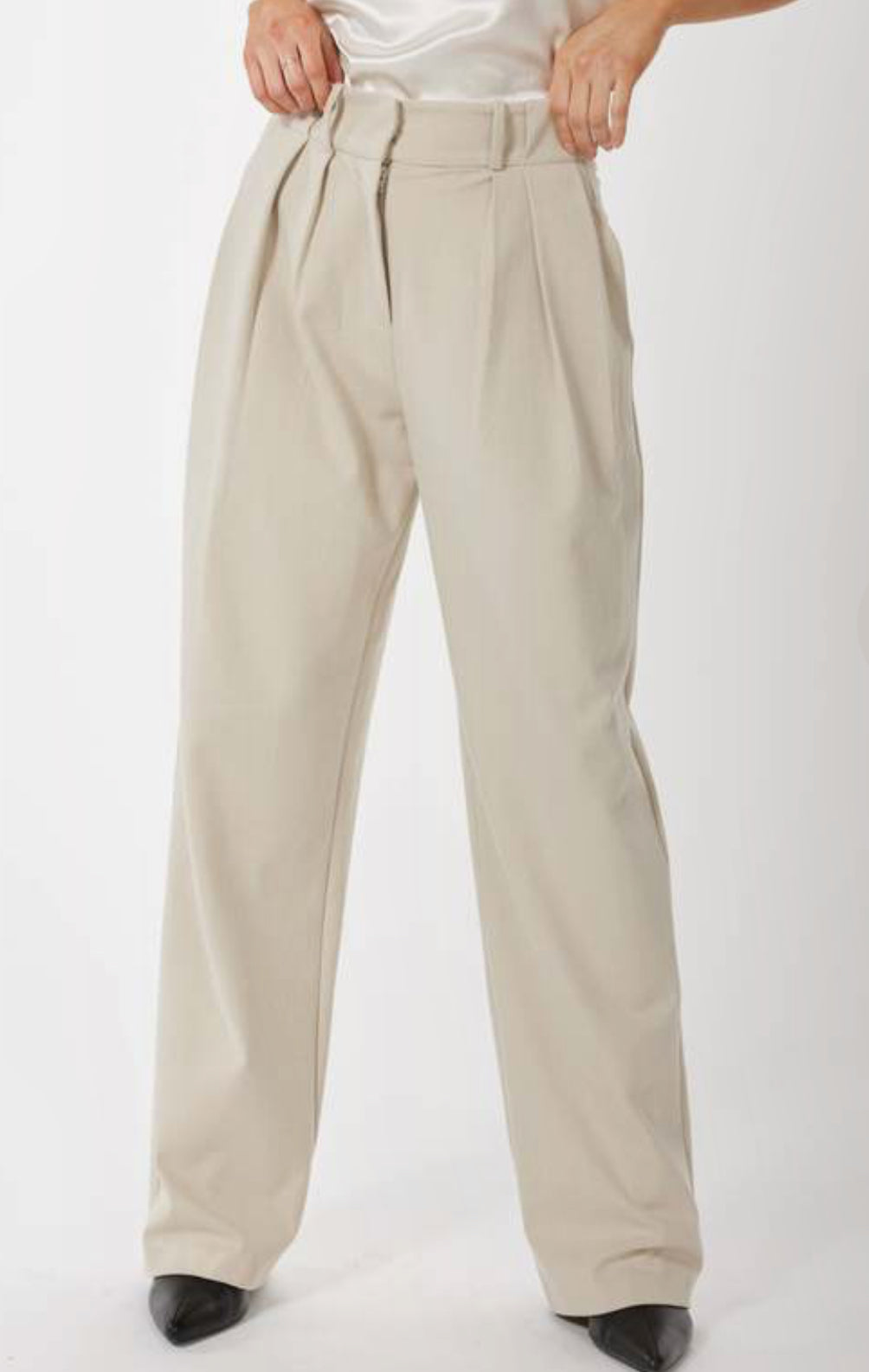 Sophie Rue Teddy Double Pleat Trousers - Taupe