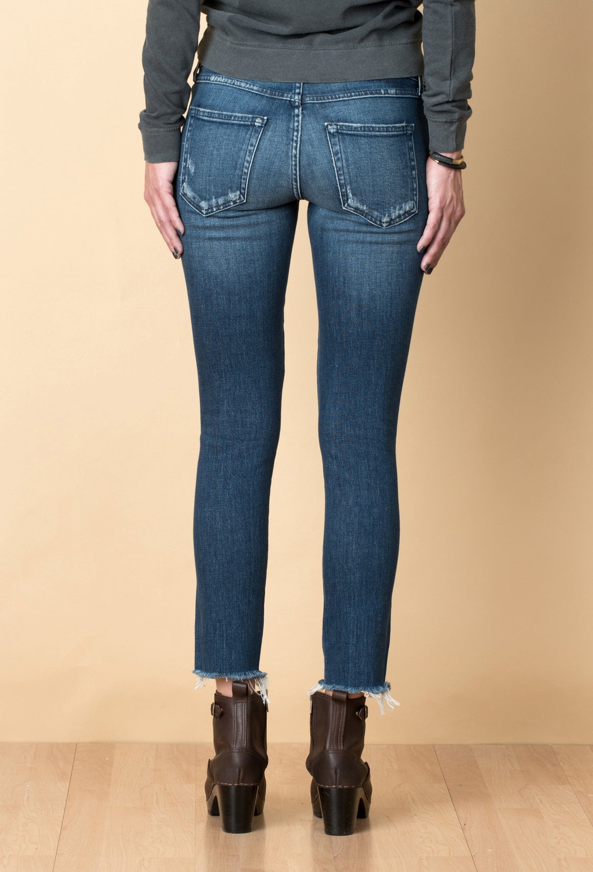 AMO Stix Crop - Sweet Heart