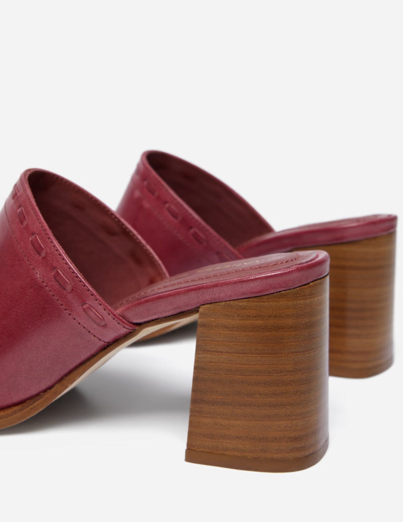 Vanessa Bruno Mules - Raspberry