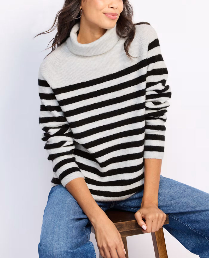 Velvet by Graham & Spencer Yvie Sweater - Platinum/Black