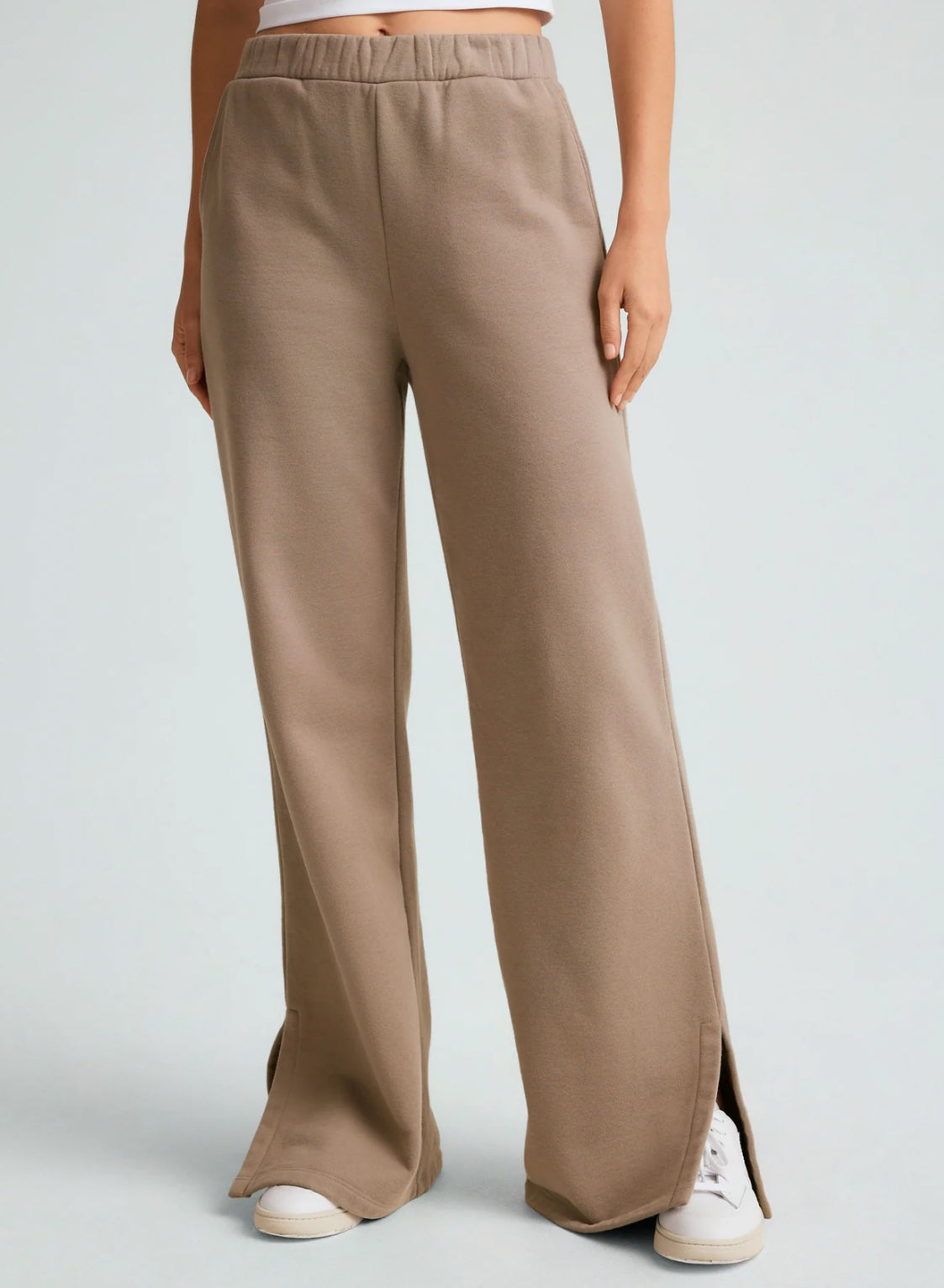 Beyond Yoga Open Ended Mid Rise Pant - Desert Sand