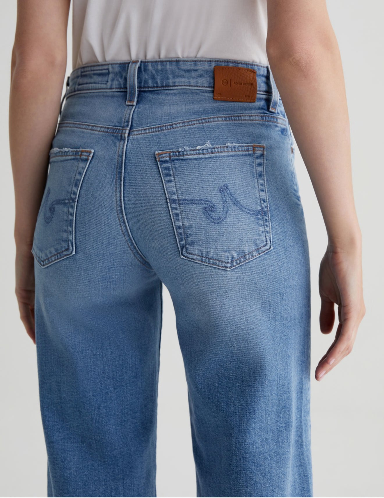 AG Jeans Saige Wide Leg Crop - 18 Years Oslo