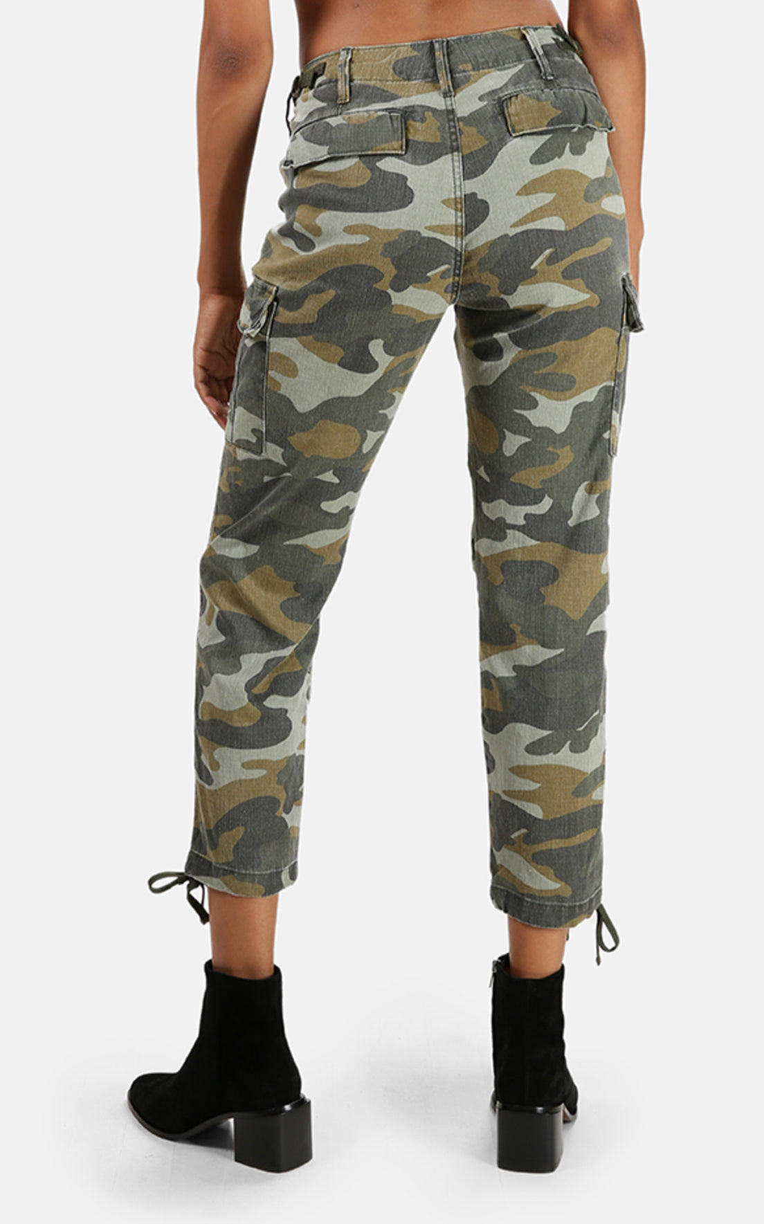 MOTHER Sir, Yes Sir! Pants - Finding Strength Camo