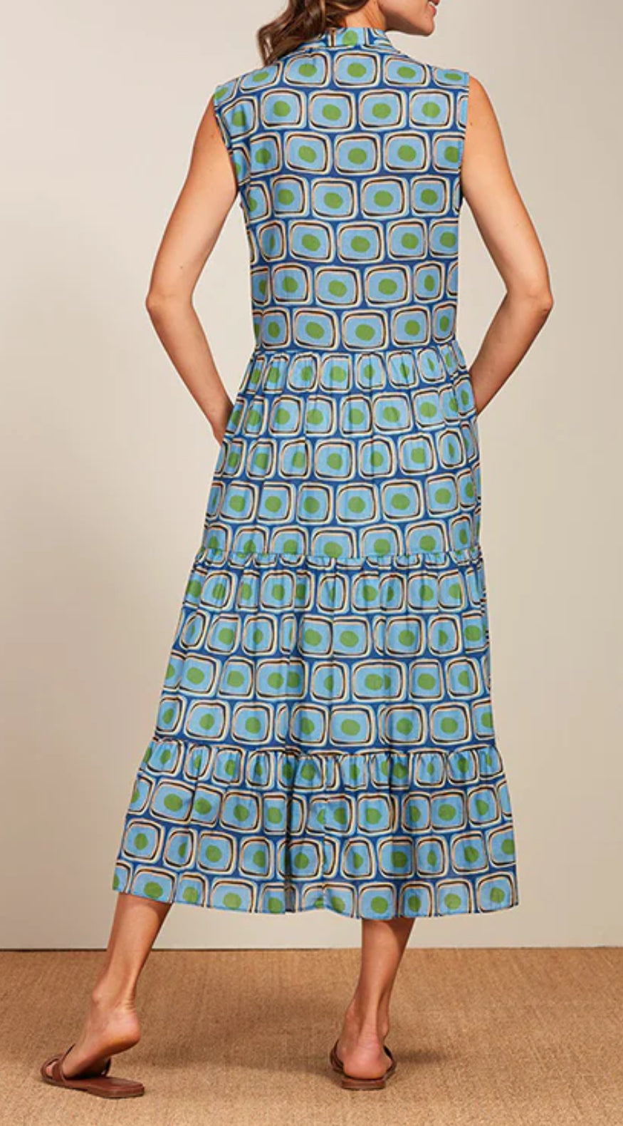 0039 ITALY Mila Long Sleeveless Graphic Print Dress - Blue