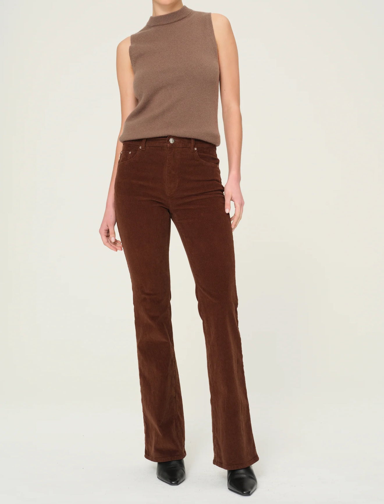 DL1961 Bridget Boot 33'' - Walnut