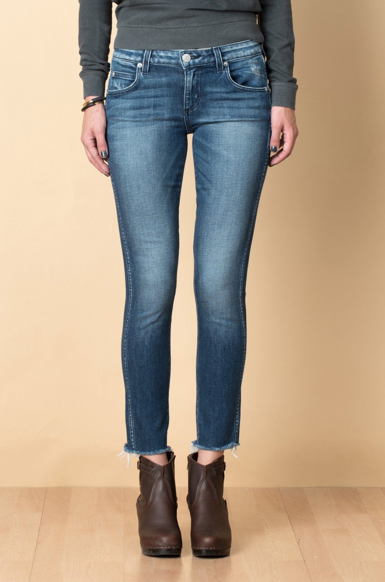 AMO Stix Crop - Sweet Heart