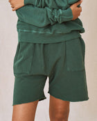 The Great. The Patch Pocket Sweat Short - Palm Leaf
