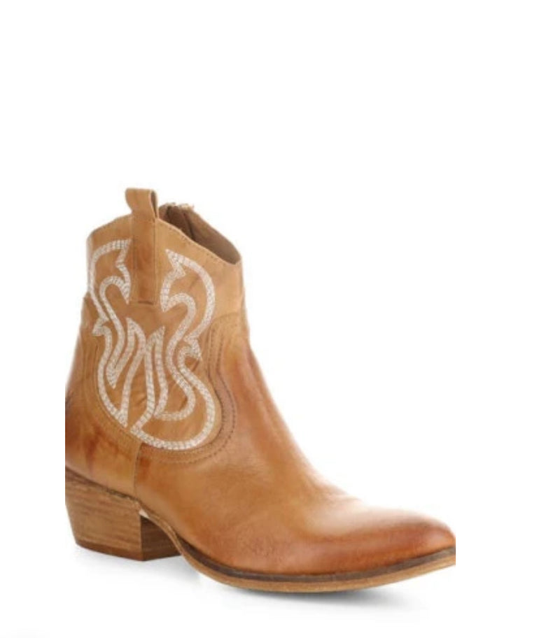 Fly London Wami Western Boot - Camel Velvet